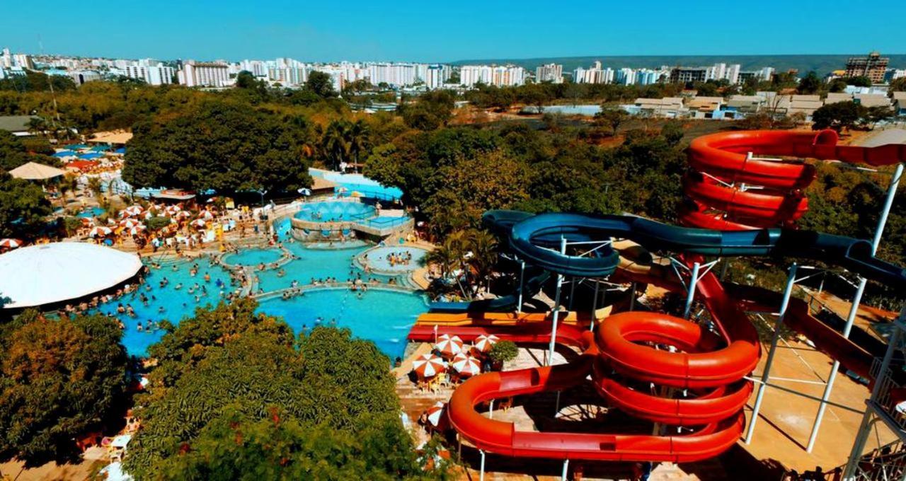 Апарт отель Piazza Com Acesso Ao Clube Diroma Калдас-Новас Экстерьер фото